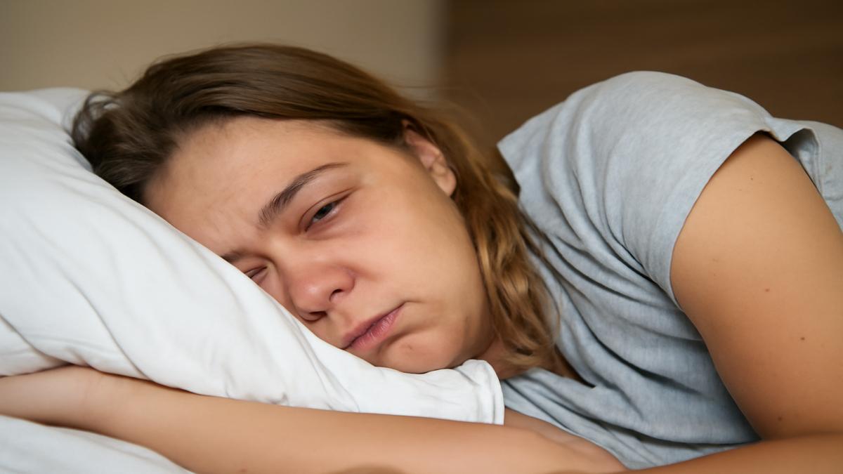 Why you wake up with puffy eyes the pillow position 80 get wrong